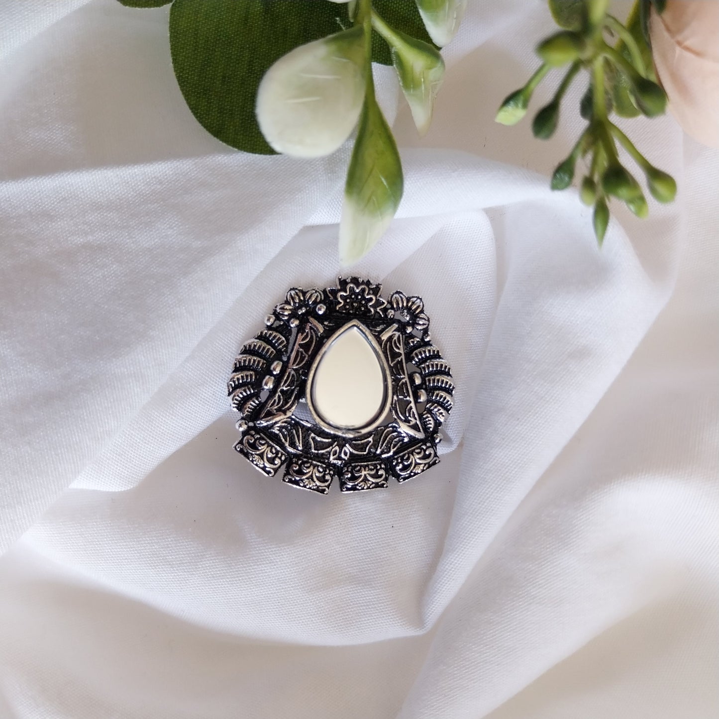 Antique Oxidized Silver Teardrop Mirror Adjustable Finger Ring