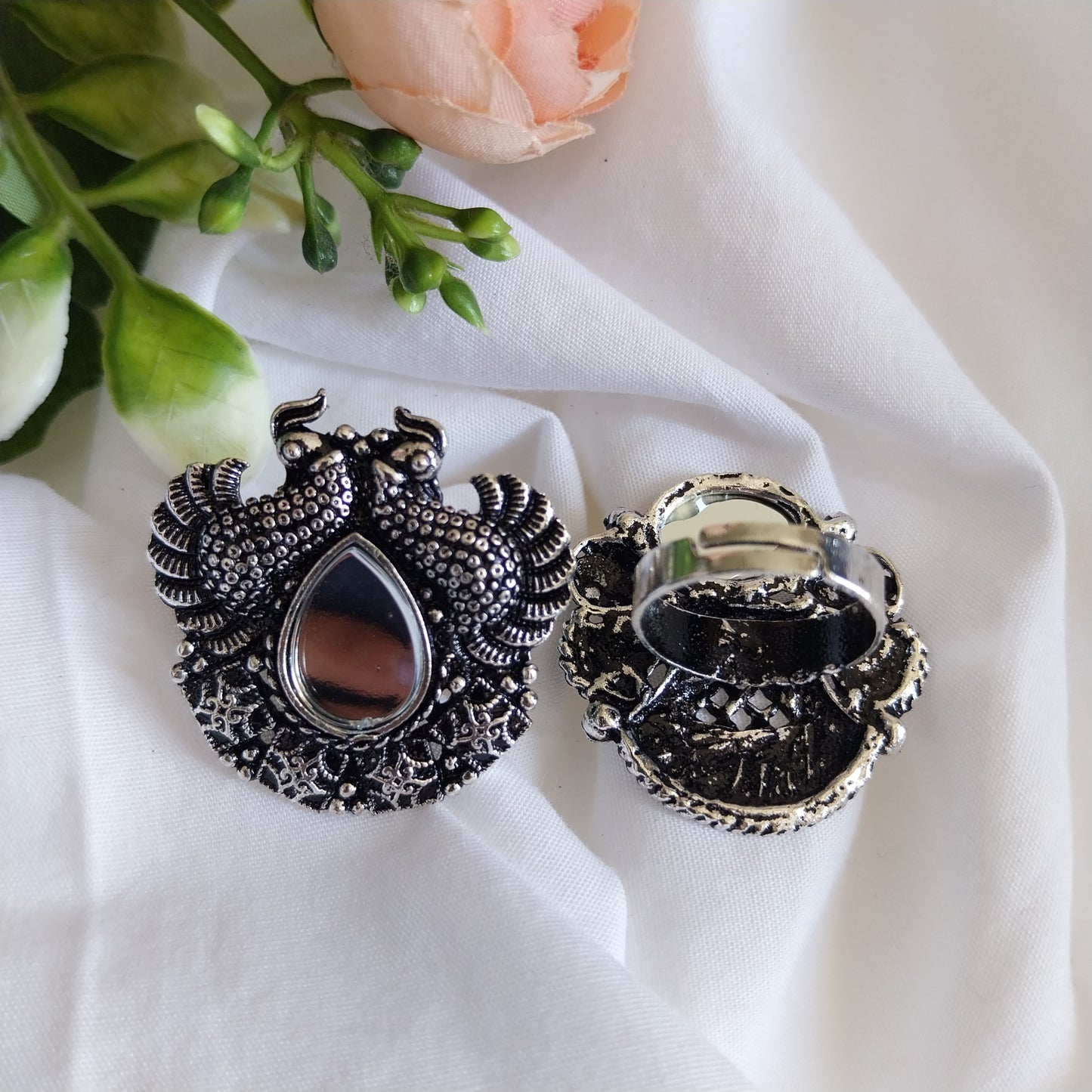 Antique Oxidized Silver Peacock Design Teardrop Mirror Adjustable Finger Ring